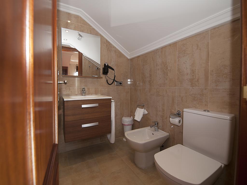 Pension Residencia A Cruzan (Adults Only) Noalla  المظهر الخارجي الصورة