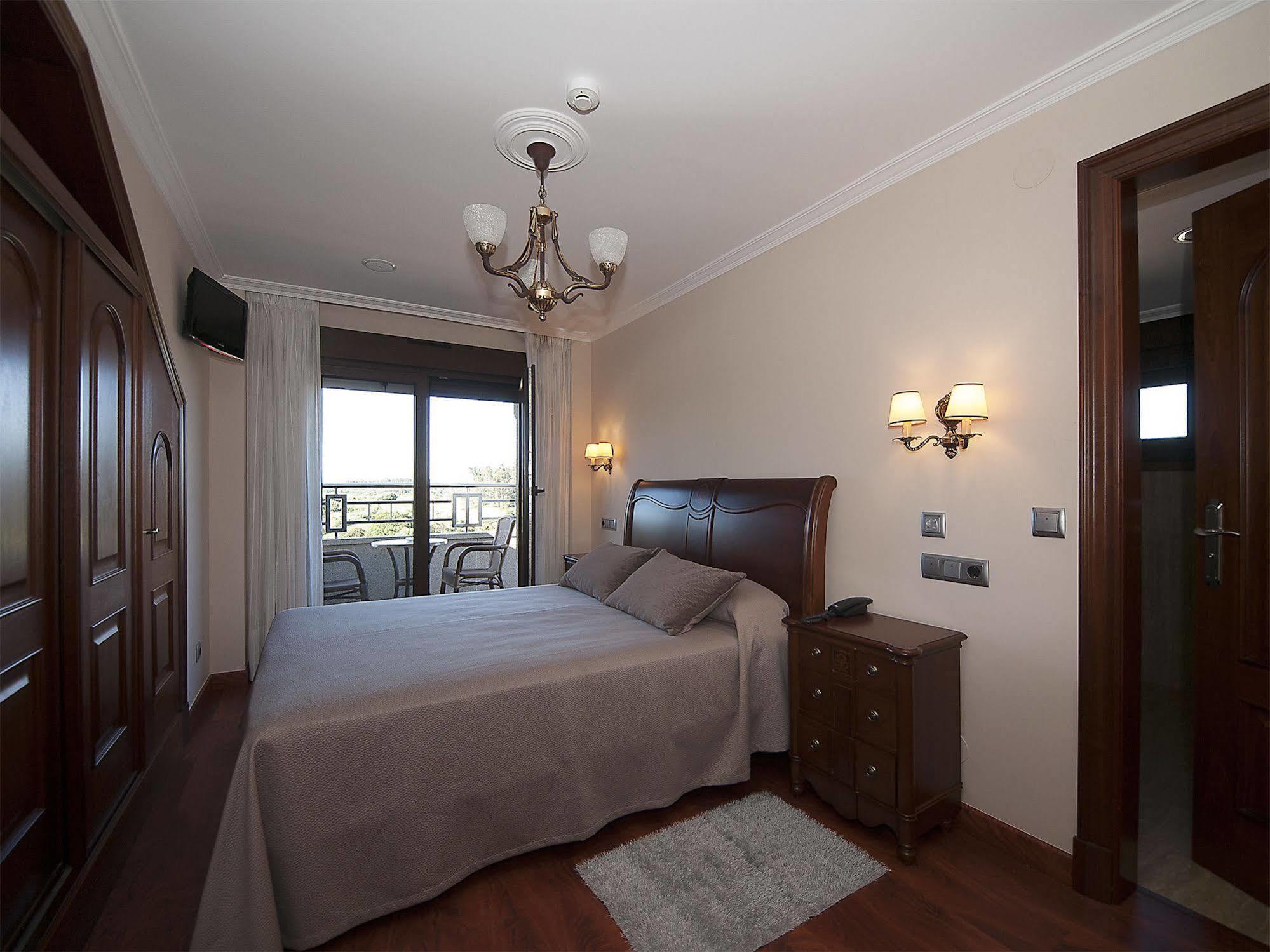 Pension Residencia A Cruzan (Adults Only) Noalla  المظهر الخارجي الصورة