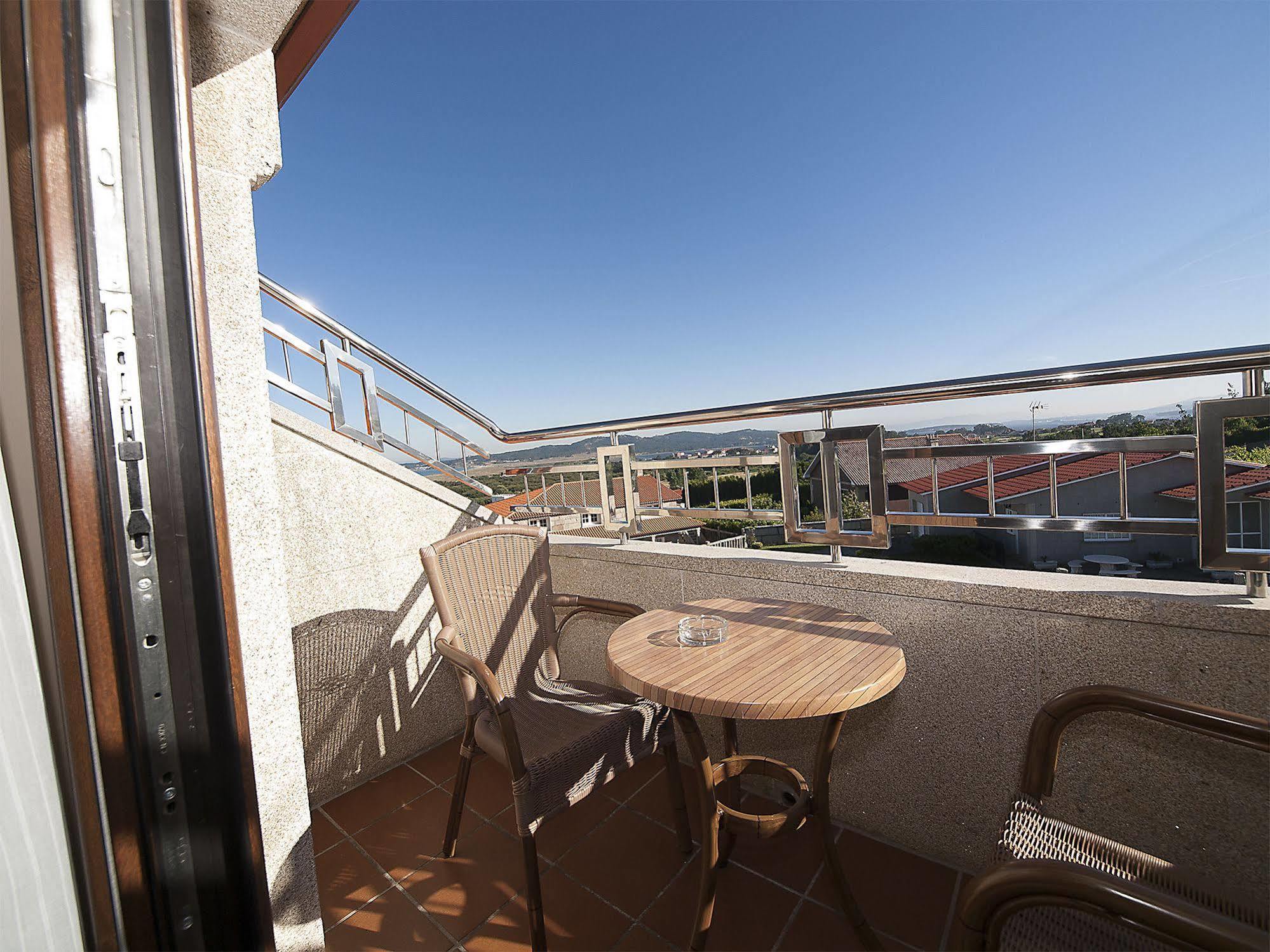 Pension Residencia A Cruzan (Adults Only) Noalla  المظهر الخارجي الصورة