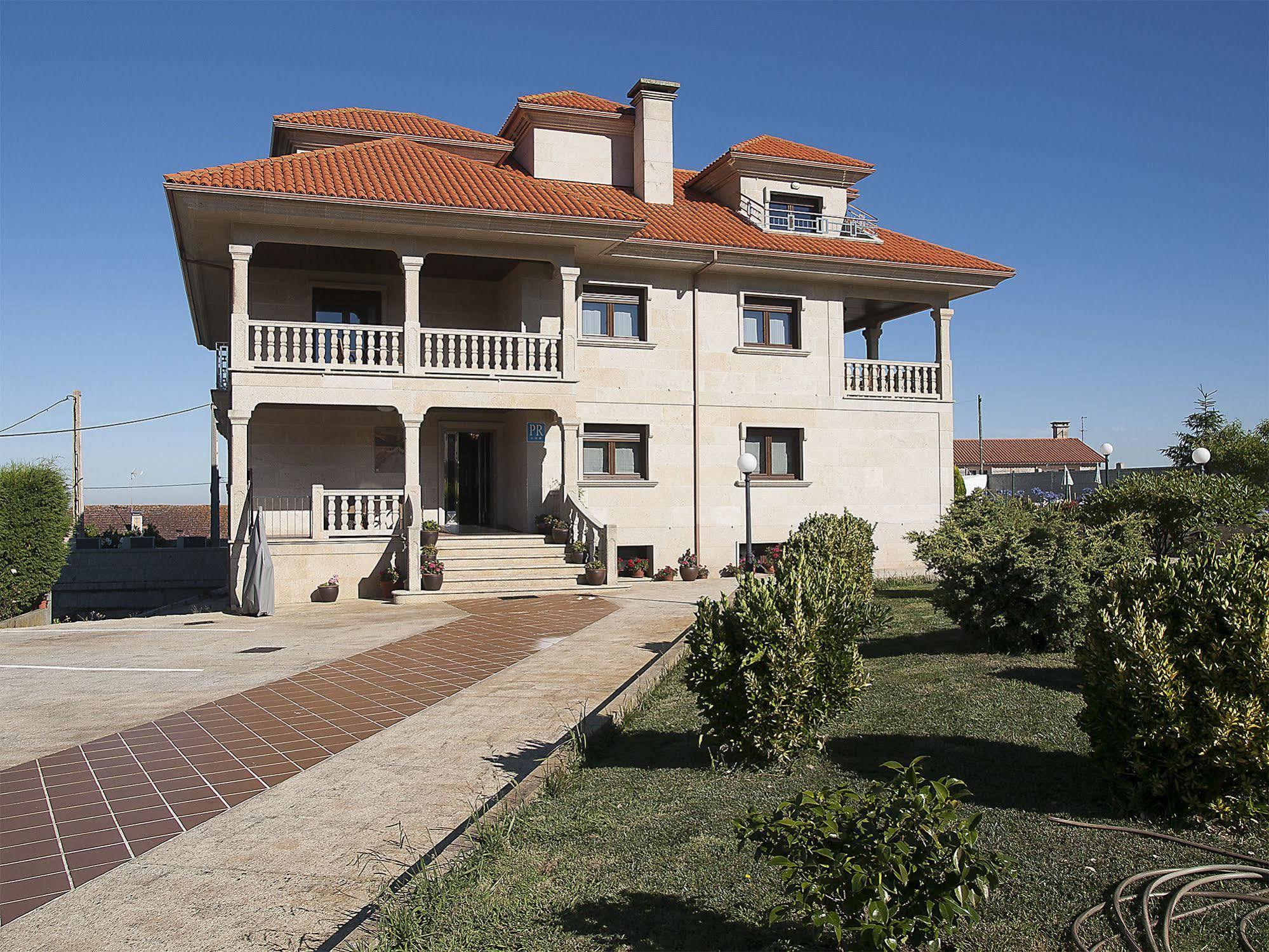 Pension Residencia A Cruzan (Adults Only) Noalla  المظهر الخارجي الصورة